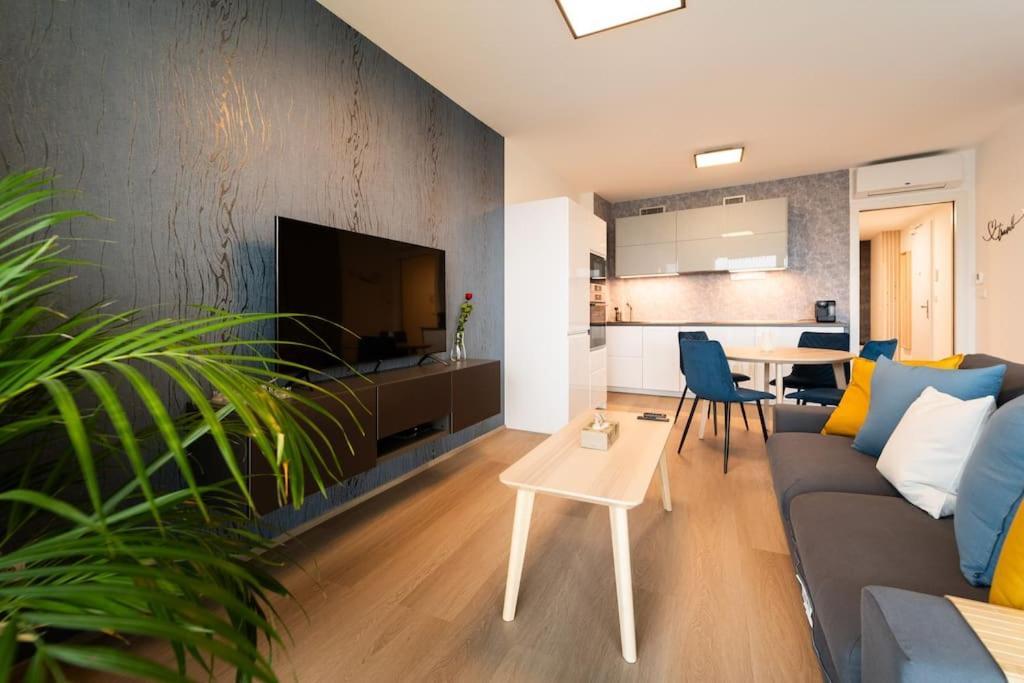 Insady - Studio In Brno-Center Eksteriør bilde